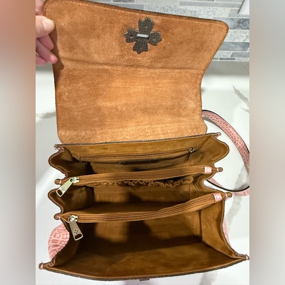 Patricia Nash Ellora Leather Multi Compartment Satchel with matching Wallet-Pink - Picture 6 of 16